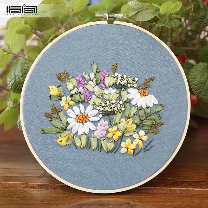 Ribbon Embroidery Stitch Practice Kit Embroidery Kit for Adult Beginners, Include Embroidery Cloth Threads for Craft Lover